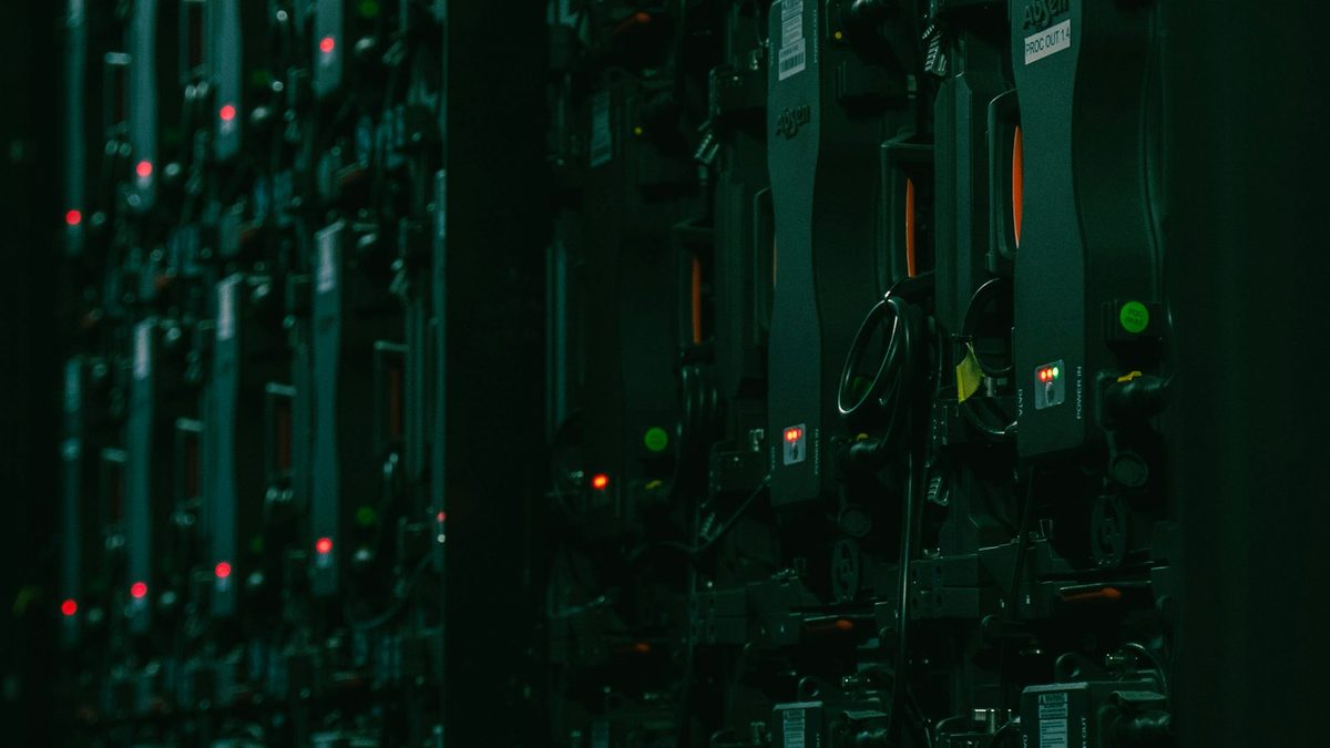 Agent AI dostał dostęp do Twoich systemów — czy Twoja firma jest gotowa?
